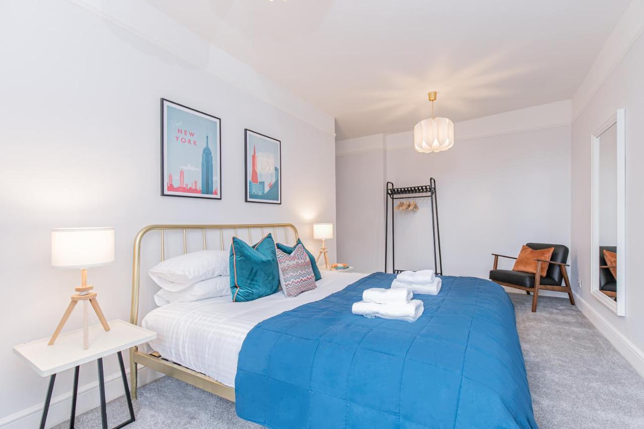 Oxfordshire Living - The Spencer Apartment - Woodstock Eksteriør bilde