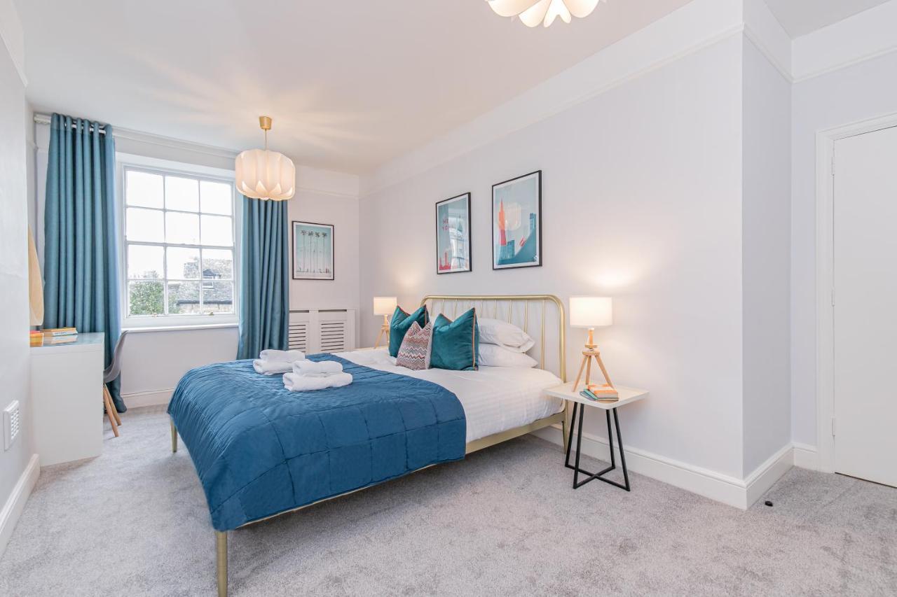 Oxfordshire Living - The Spencer Apartment - Woodstock Eksteriør bilde