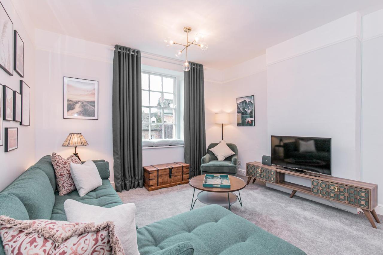Oxfordshire Living - The Spencer Apartment - Woodstock Eksteriør bilde